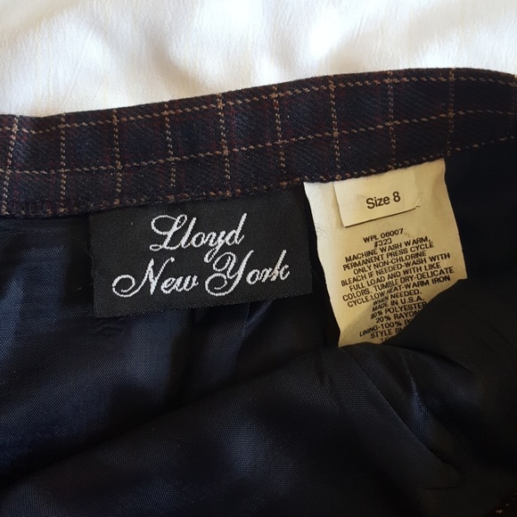 Pencil Skirt - Picture 5 of 6